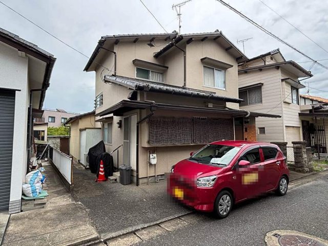 【福岡市城南区】築50年の瓦屋根調査｜台風・強風による瓦のズレと破損被害を確認