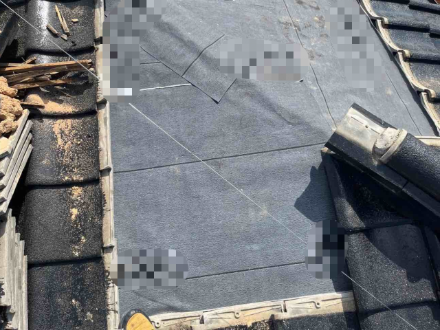 太宰府市で葺き直しに伴う防水シート交換