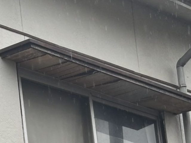 小郡市で庇も合わせて点検