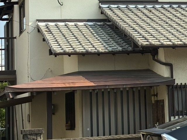 太宰府市で調査した金属屋根