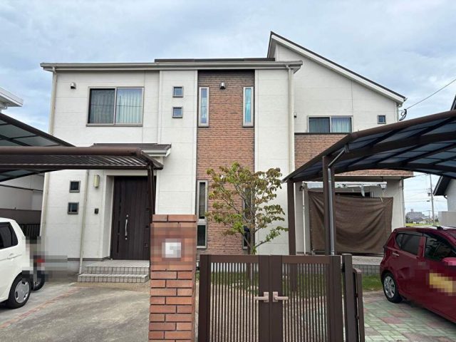 【筑紫野市】屋根にスレートのひび割れ、外壁では苔による汚れ・シーリング劣化の実態