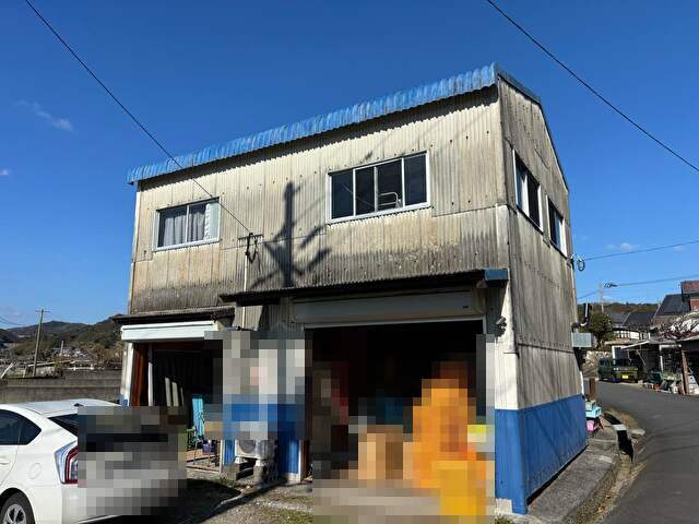 太宰府市の倉庫の屋根調査