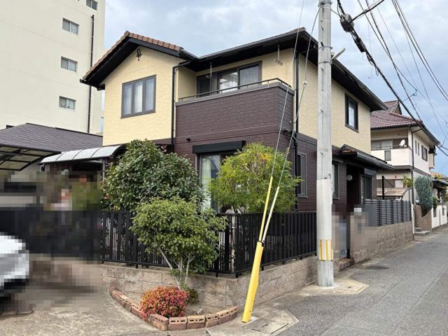 太宰府市の戸建て外壁塗装｜ヤララブラウン×ライトラテで仕上げた色褪せ対策
